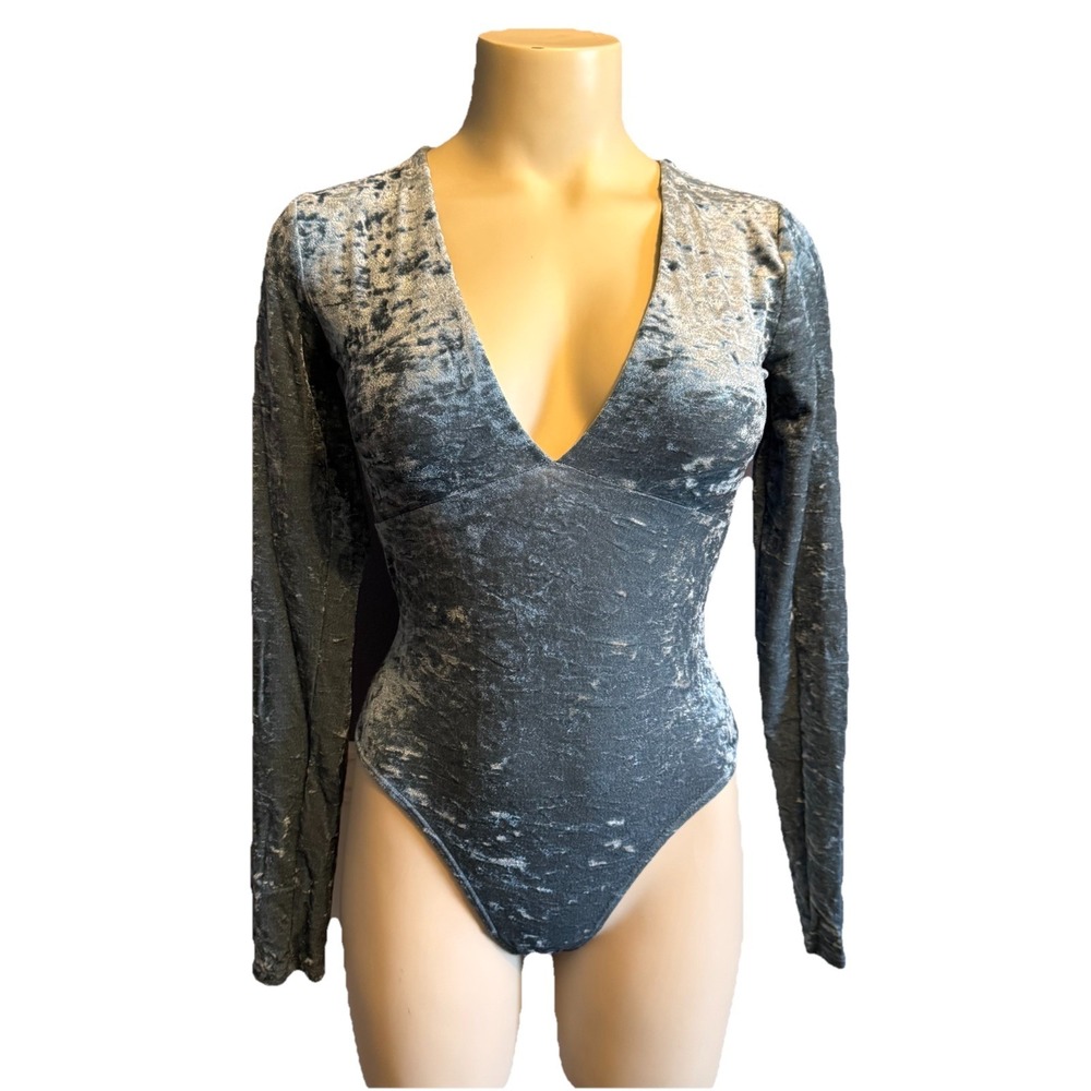 Aritzia TNA Womens Crushed Velvet V-Neck Long Sleeve Bodysuit Top‎ Blue Size S